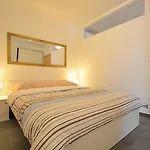 Plat Apartahotel 4*