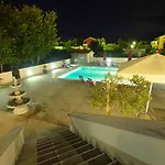 Aparthotel Plat 4*