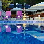 Plat Apartahotel