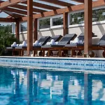 Aparthotel Plat 4*