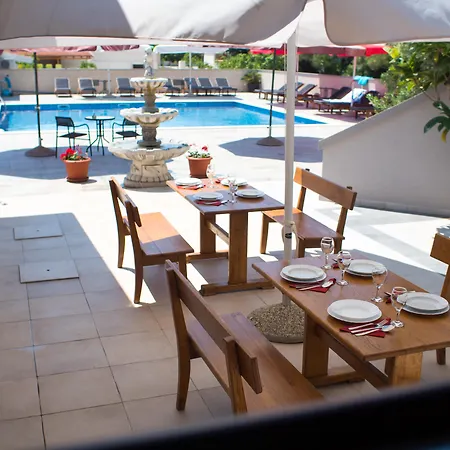 Plat Aparthotel