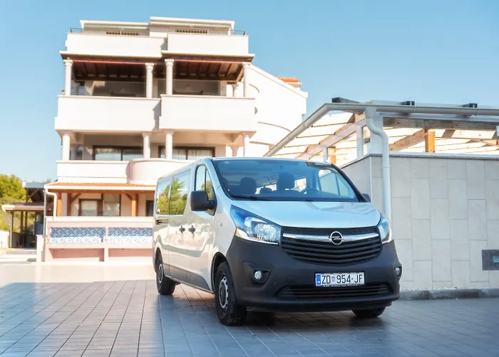 Plat 아파트호텔 4*