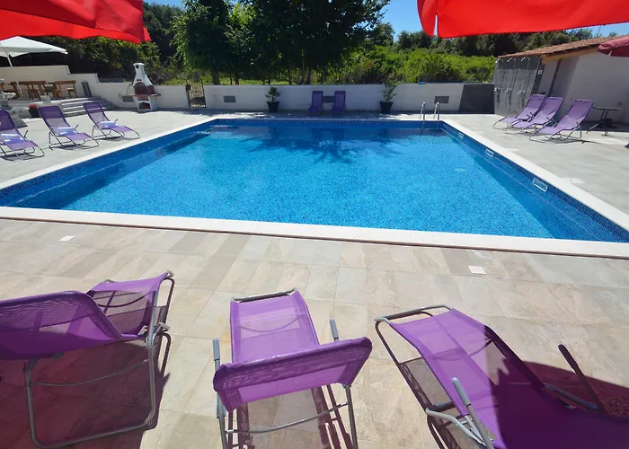 Apartmanhotel Plat Kožino