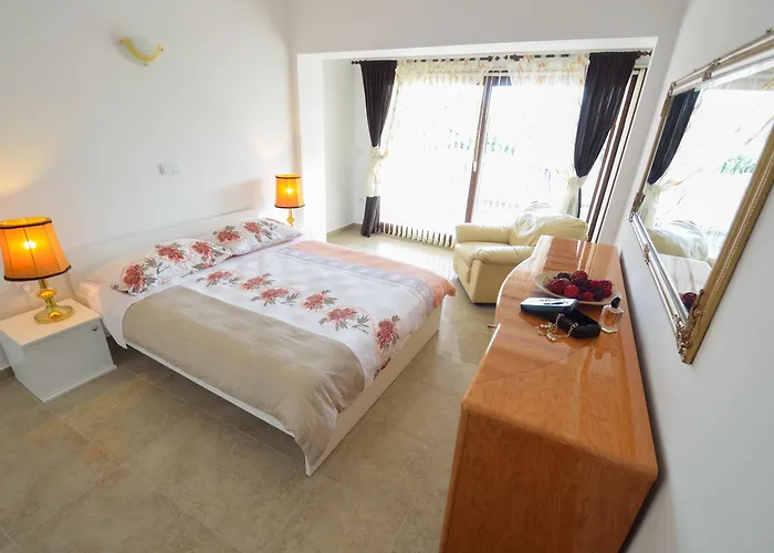 Apartmanhotel Plat 4*